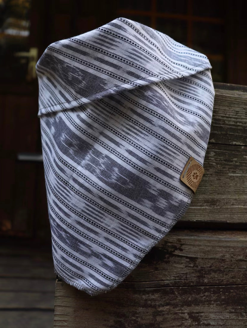 Halstuch YLVI - Bandana | Hundehalstuch | leicht