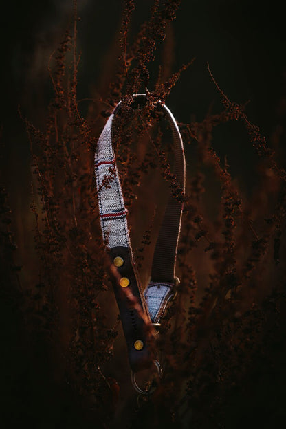 EDDA collar in an ethnic look made of greased leather and fabric combination - available in different designs
