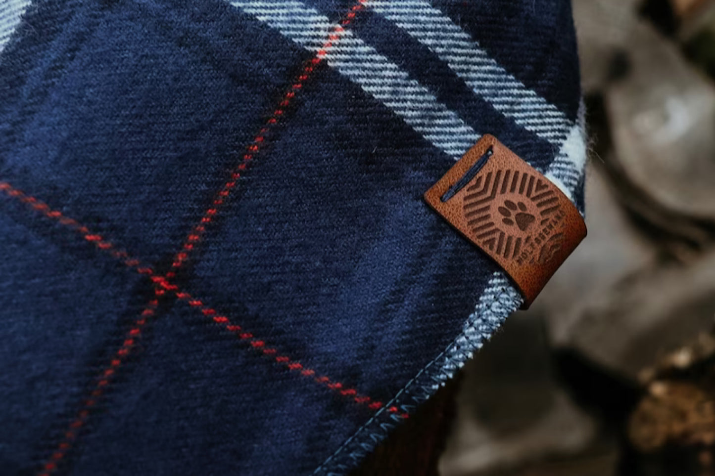 Halstuch HUGIN - Pawtner Halstuch für Menschen im Ethno-Stil