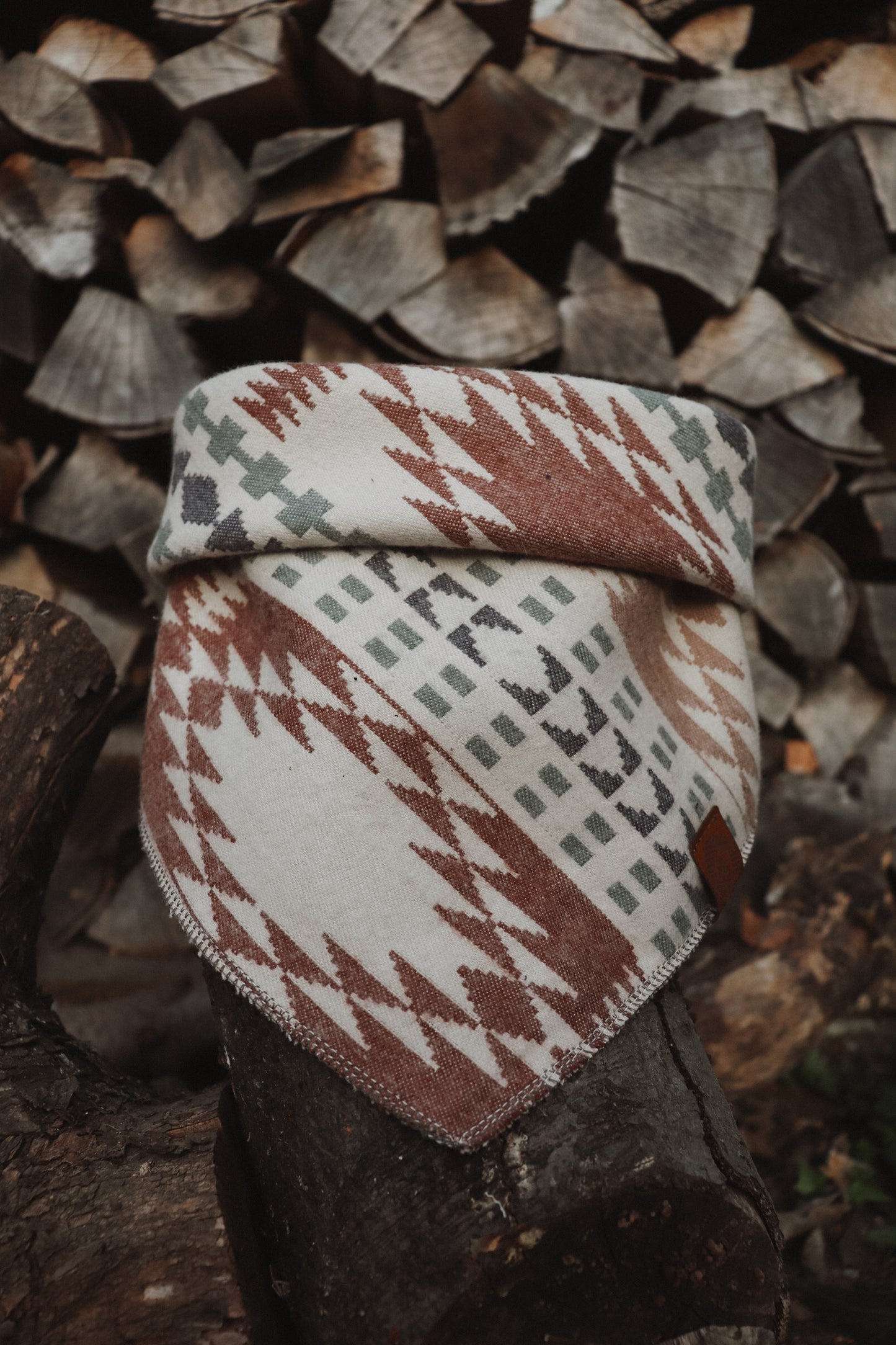 Halstuch EMBLA - Bandana | Hundehalstuch | mittelschwer