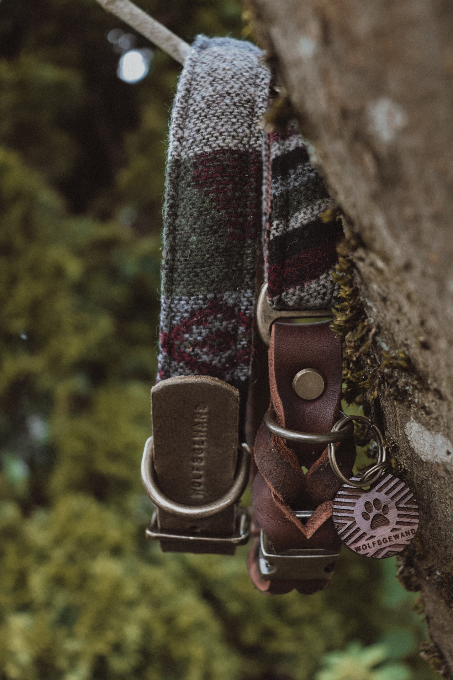 TYR collar in an ethnic look made of greased leather and fabric combination - available in different designs