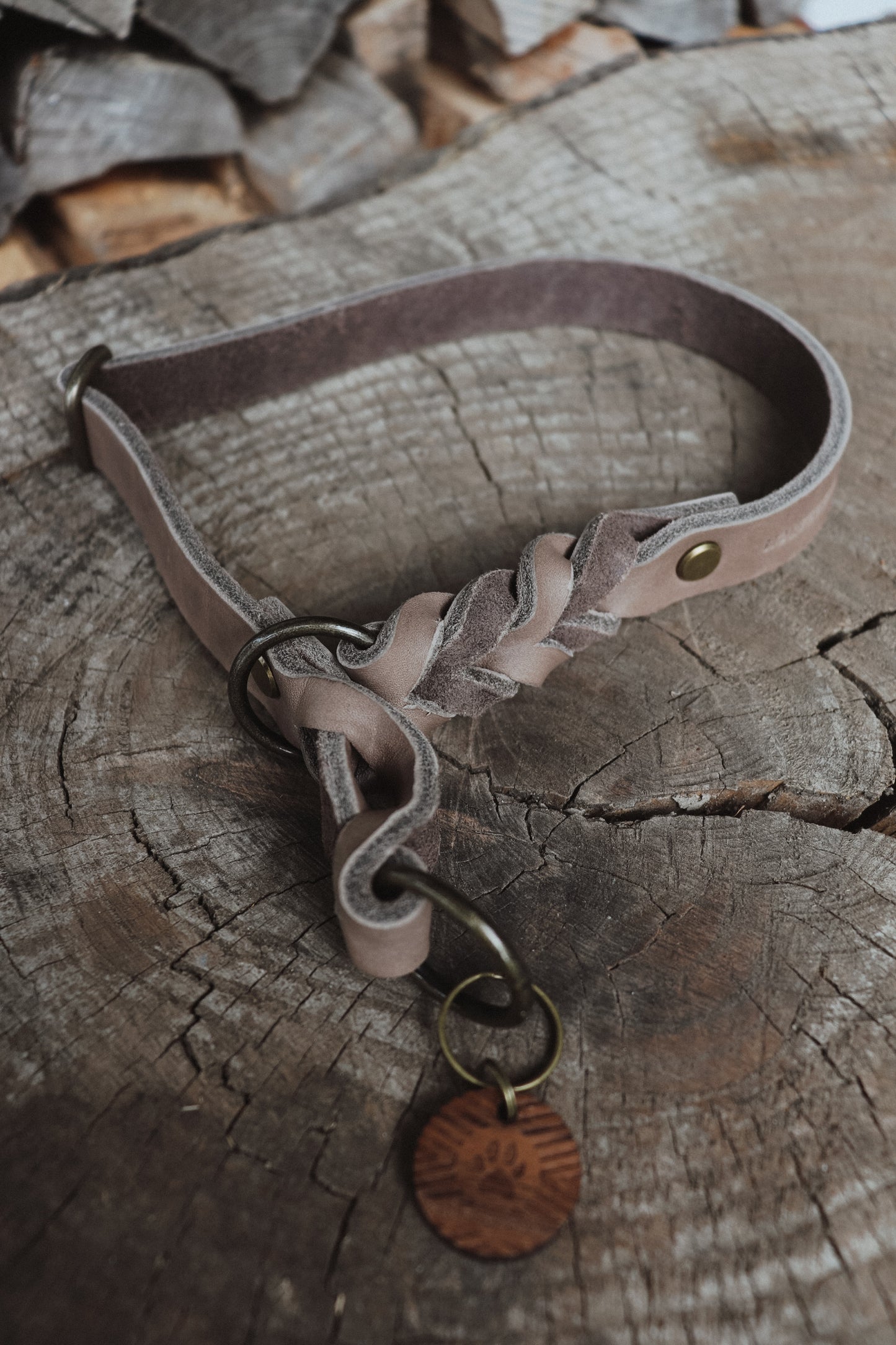 Zugstopp Halsband aus Fettleder | Retrieverhalsband zum Überstreifen